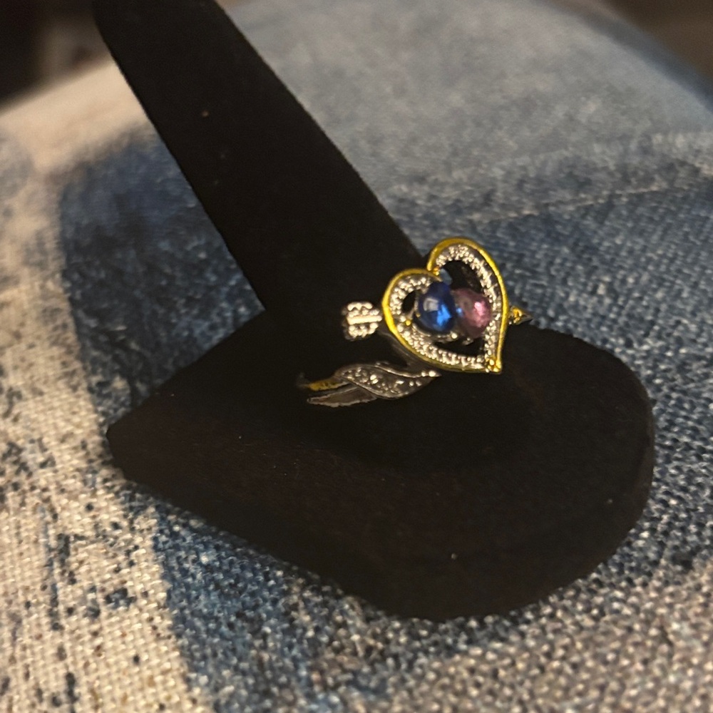 Heart Arrow Gemstone Ring with Blue and Pink Stones - Picture 2 of 5